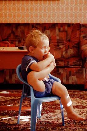 Inspirerad av Barbapappa försöker även Felix att ändra form. 1999-07-28