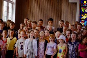 Skolavslutning för Lukas i Landeryds kyrka den 8/6 2000.