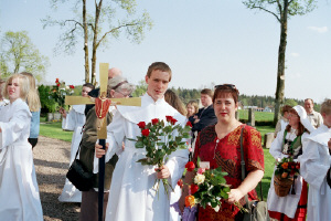 Isak konfirmeras i Långaryds Kyrka, 11/5 -02