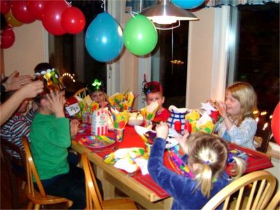 Max har 4-årskalas, Älta, 15/1 -04