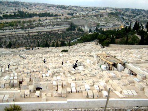 Judisk kyrkogård på sluttningen mot Jerusalem, 30/10 -05