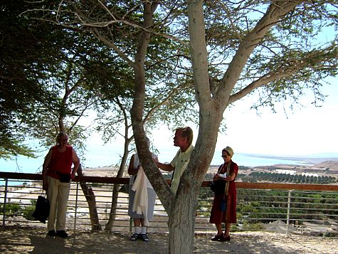 Ein Gedi - Göran berättar om hur David skonar Saul i en grotta, 2/11 -05
