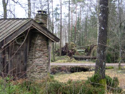 ... från kvarnen mot nordväst ...