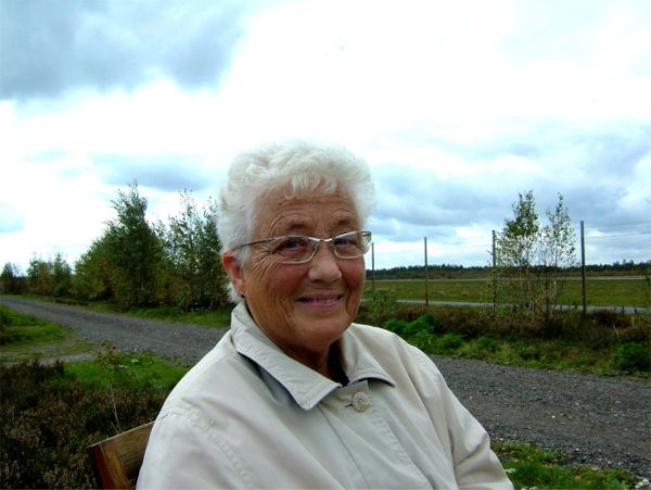 Elsie och Ivan på andra sidan av sjön ...
