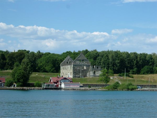 ... och till höger ser vi Visingsborgs Slottsruin, 7/8 -06