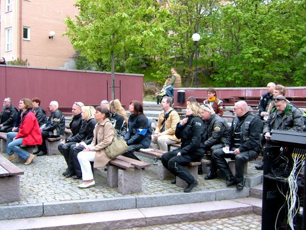 MC-gudstjänst vid Årsta Torg;12/5 -07