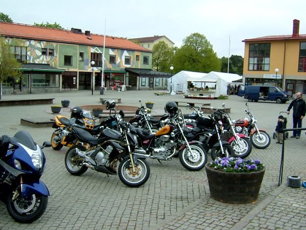 MC-gudstjänst vid Årsta Torg;12/5 -07