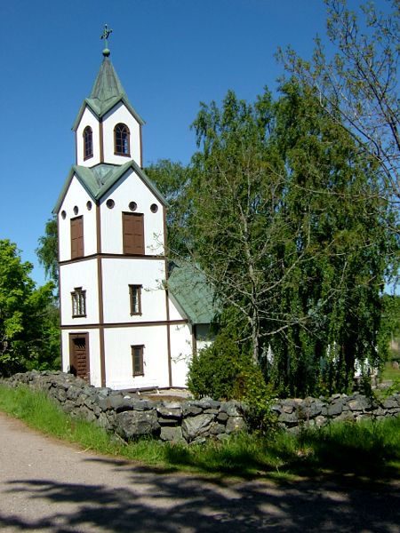 I Möja kyrka fick vi lyssna till ett intressant föredrag: 2/6 -07