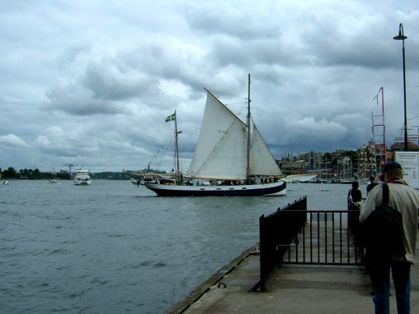 Stora vackra segelbåtar besöker Sthlm; 29/7 -07