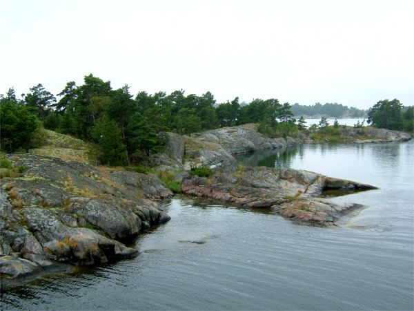 Mycket vacker och omväxlande natur i skärgårdarna; 12/8 -07
