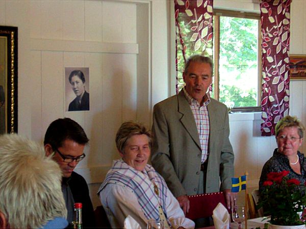 Gudmund hälsar välkommen; 13/9 -08
