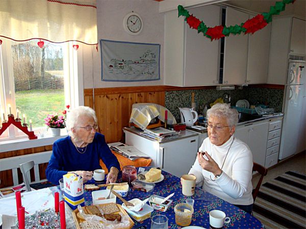 Frukost på Danhäll; 23/12 -08