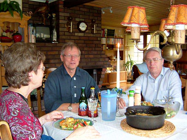 Syskonträff hos Eva: Eva, Toje och Sören; 12/4 -08