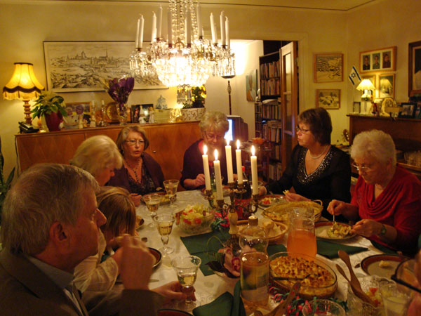 Vi firade nyårsafton och vakade in år 2010 tillsammans ...