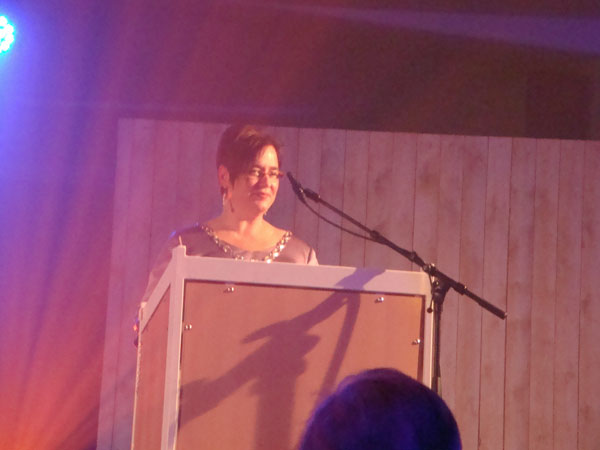 Marita håller sitt installationstal