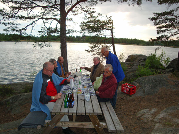 ... grillning hemma hos Rolle ...