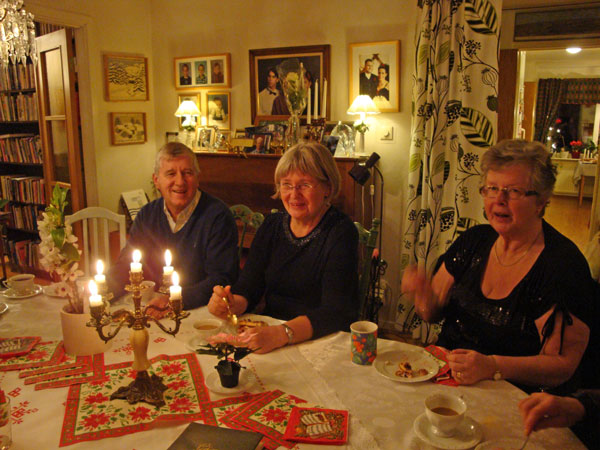... 75-årsdag hela eftermiddagen.