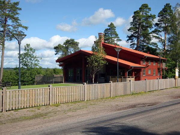 Vi besöker gudstjänsten på ...