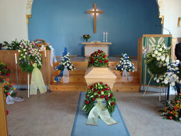 Vackert smyckad kyrka, Ekenkyrkan, Kållered.