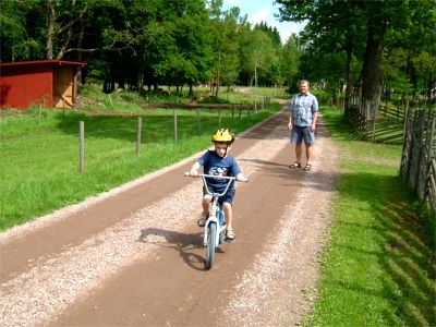 Max cyklar på två hjul, Danhäll, 23/6 -04