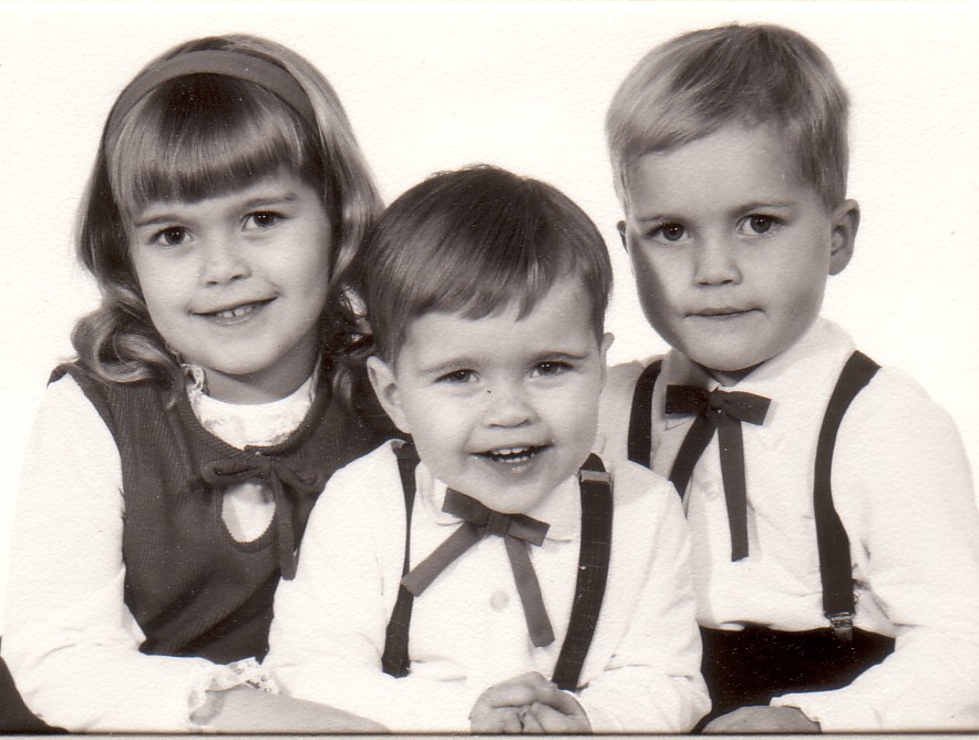 Morbror Valfrids barn Eva, Ivan och Gudmund (Detta är uppenbart fel!) / Ivan