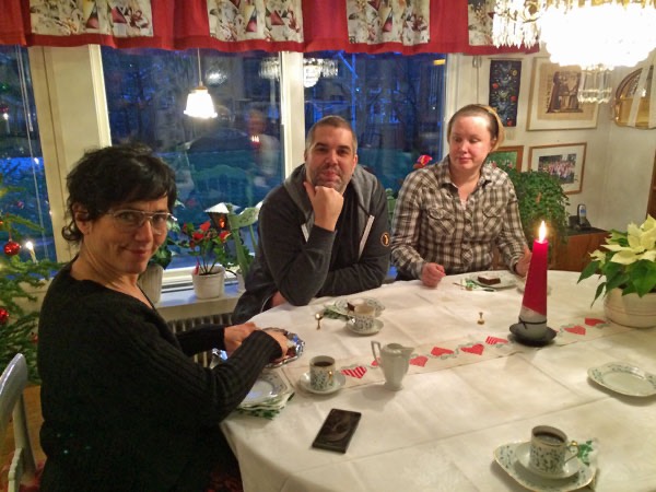 Nyårsdagsfika med Åsa. Daniel och Linda - 1/1 -15