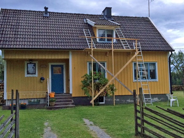 … och renovering av Danhäll.
