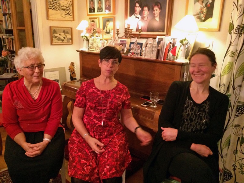 Vårt julfirande: Elsie, Åsa och Sarah. Vendelsömalm den 18/12 -16