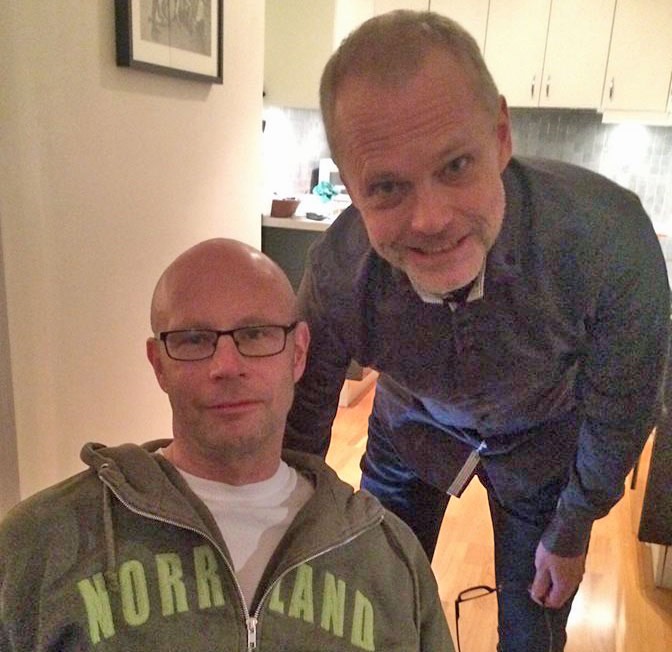 Mats och Bengt på Max 18-årsfest hemma hos Bengt på Söder den 13 januari 2018. Foto: Åsa.
