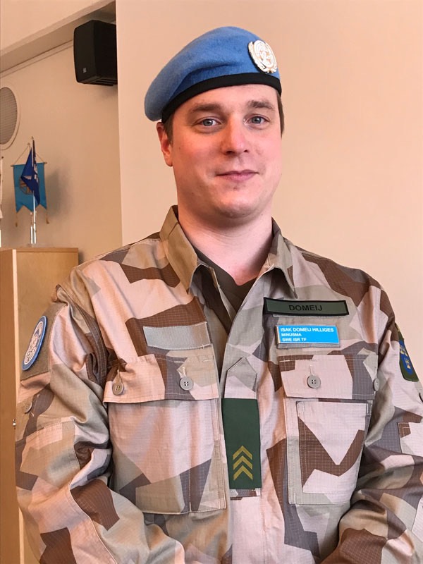 Isak i FN-tjänst - 9 april 2018 - foto Marita.