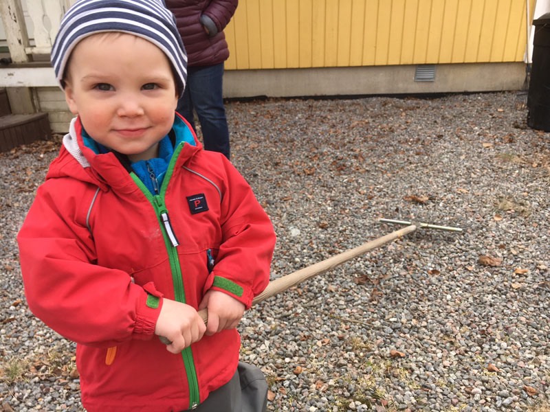 Neo - trädgårdsarbetaren - 16 april 2018.