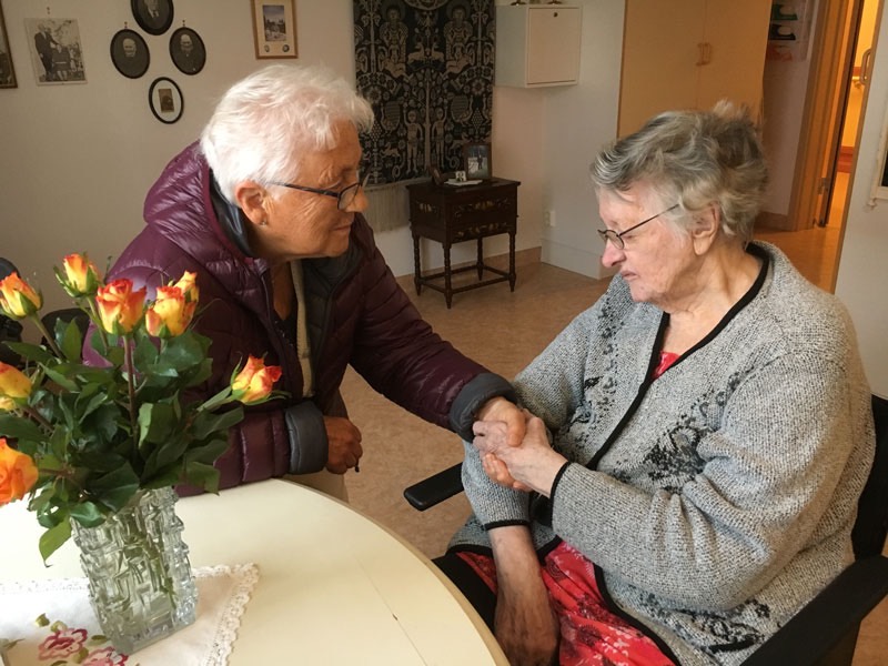 Besök hos faster Märta i Gnarp den 22 juni 2018.