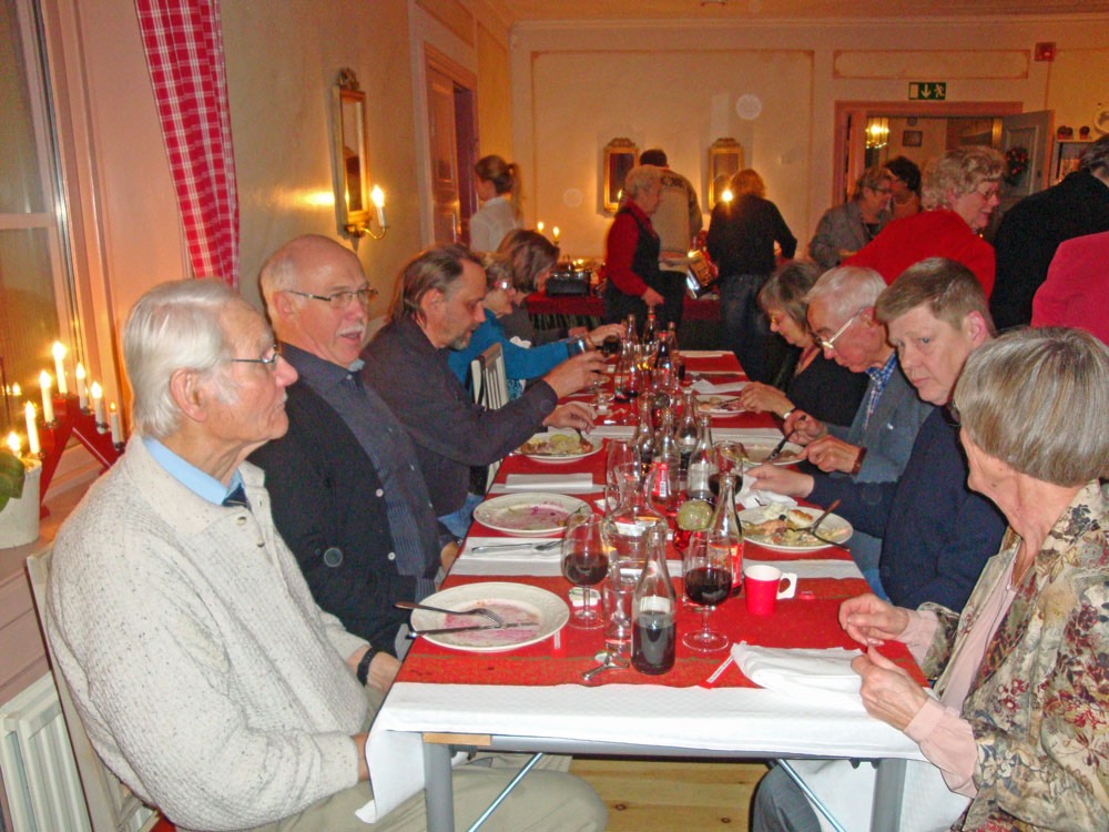 2012-12-07 - Second Hand julbord 2012